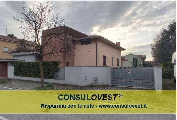 Villa in vendita a Mezzago