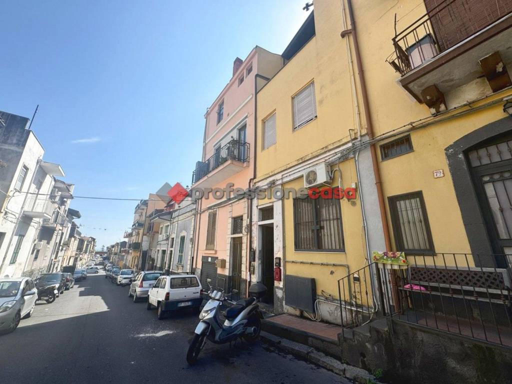 Bilocale via arduino, 77a, picanello, catania