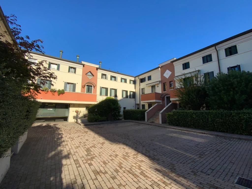 Appartamento via milazzo 26/b, san giuseppe - san giovanni, padova