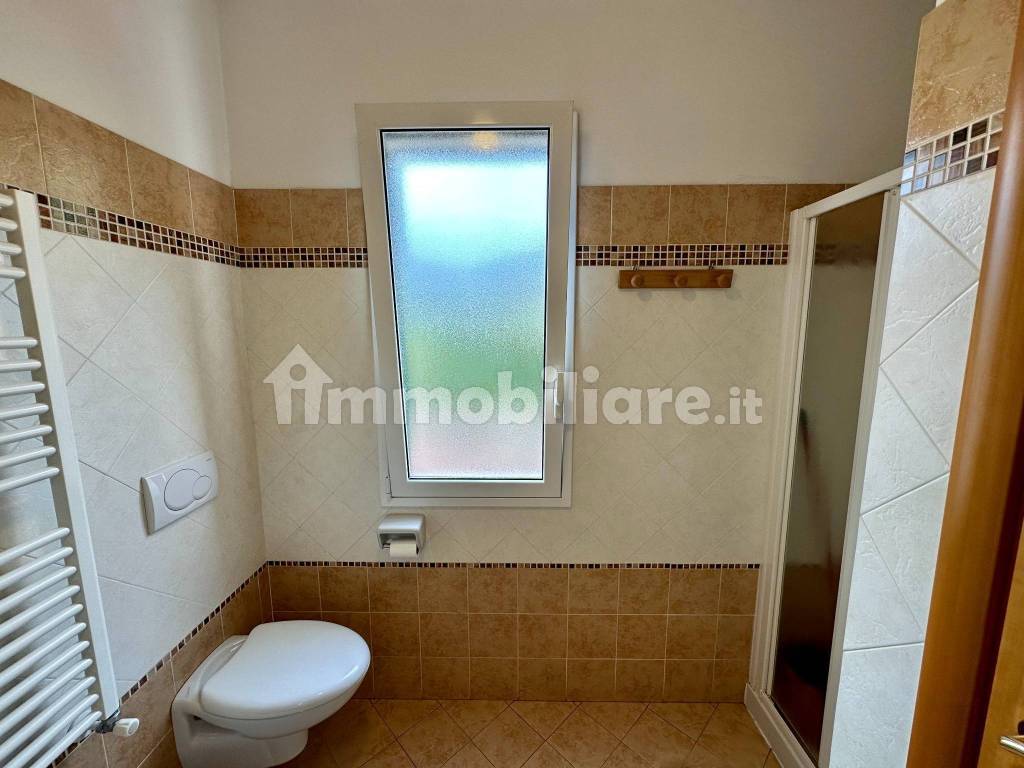 BAGNO FINESTRATO