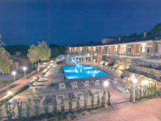 Piscina Esterna Riscaldata