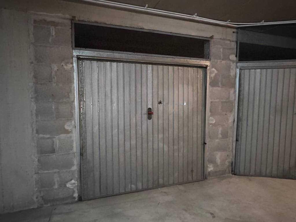 Garage - box via igino garbini, villanova - riello, viterbo
