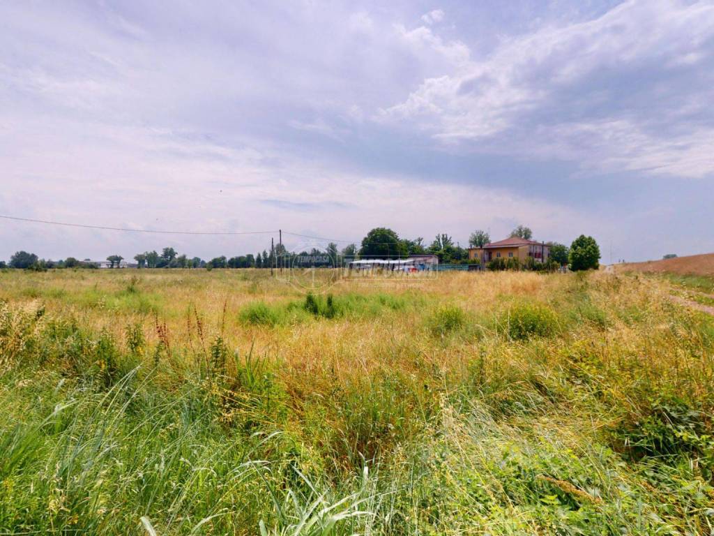 Terreno edificabile via casumaro bondeno 1, frazioni nord, cento