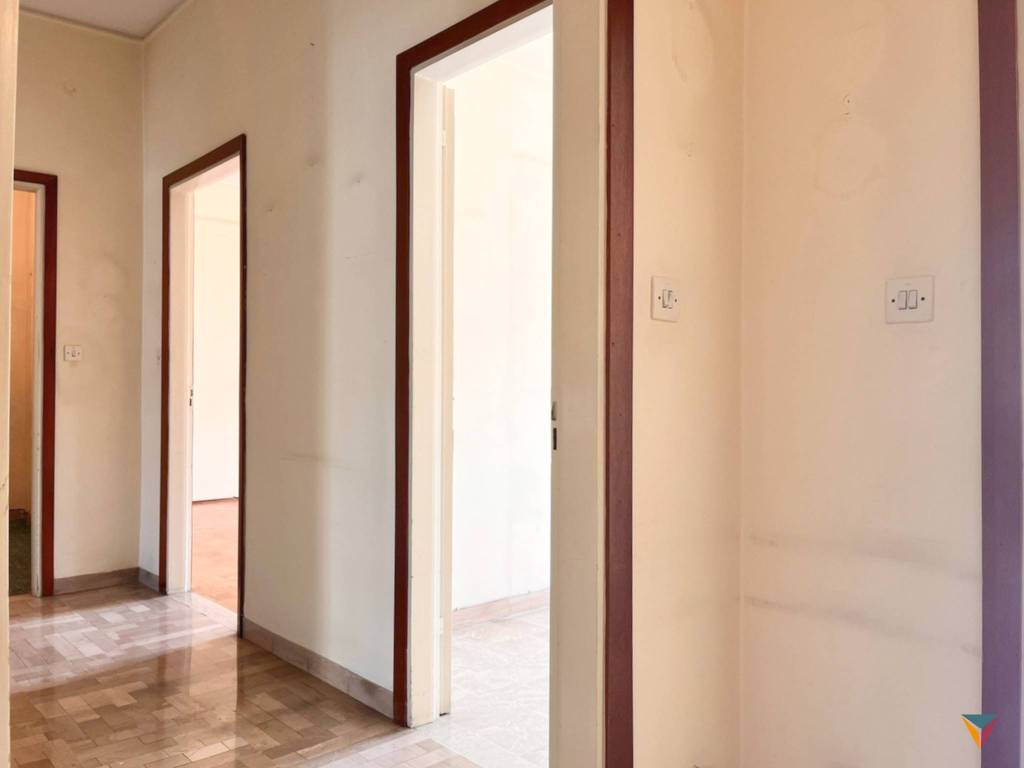 Quadrilocale viale brigata mantova, valletta paiolo, mantova