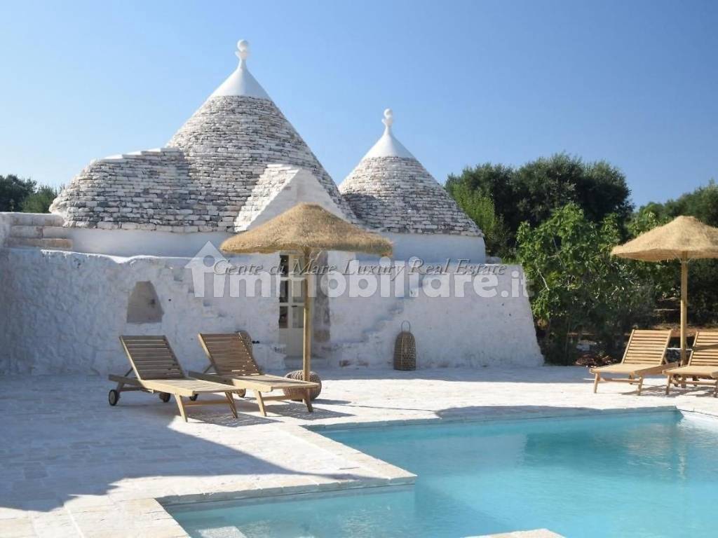 Luxury trulli