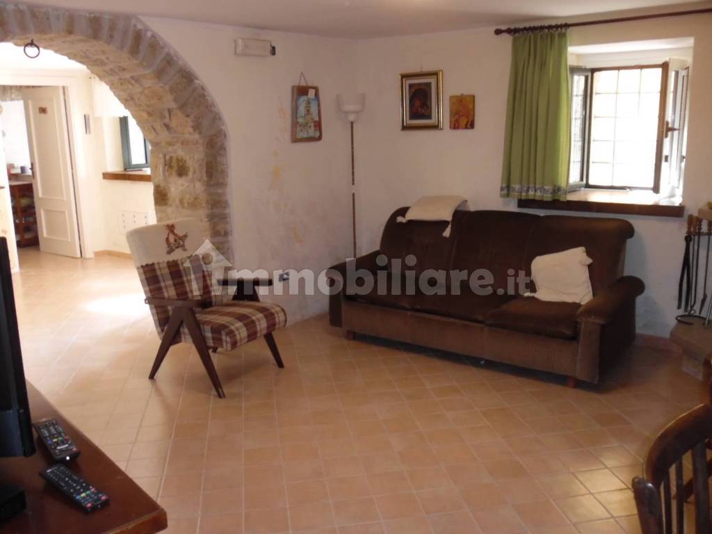 Salone