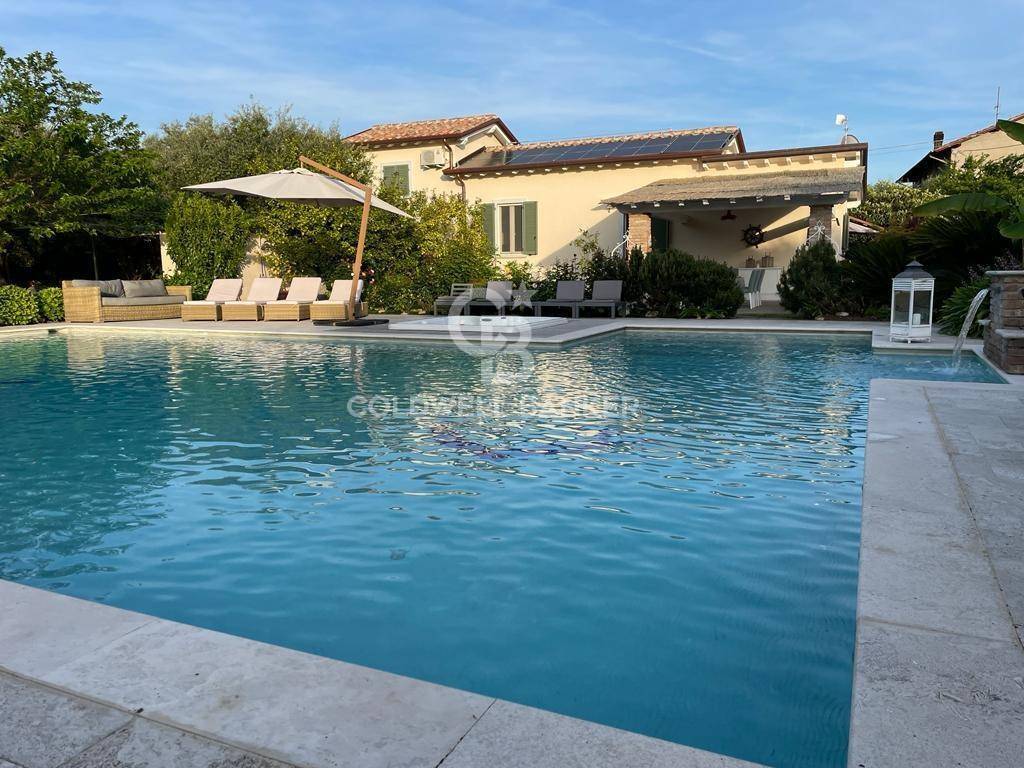 Villa in affitto a Pietrasanta