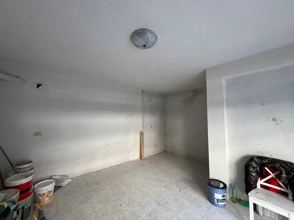 Garage - box via giorgio de falco, quarto