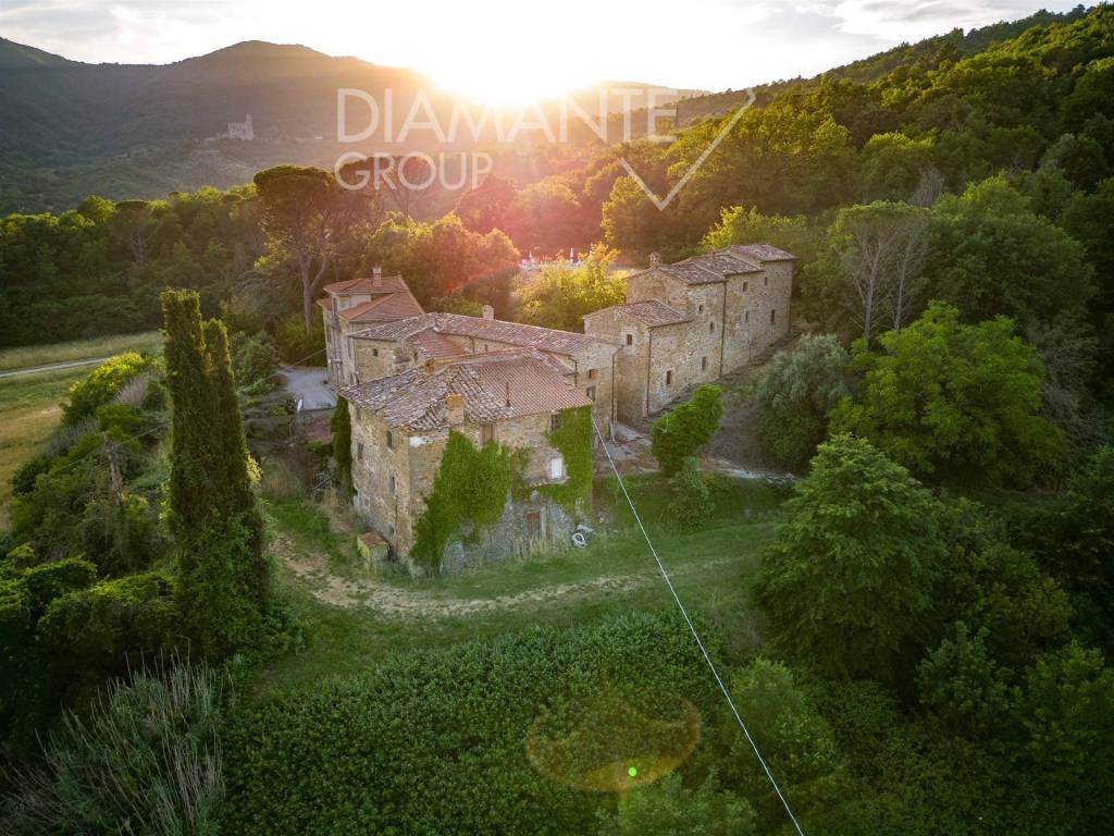 Villa unifamiliare, buono stato, 1700 m², cortona