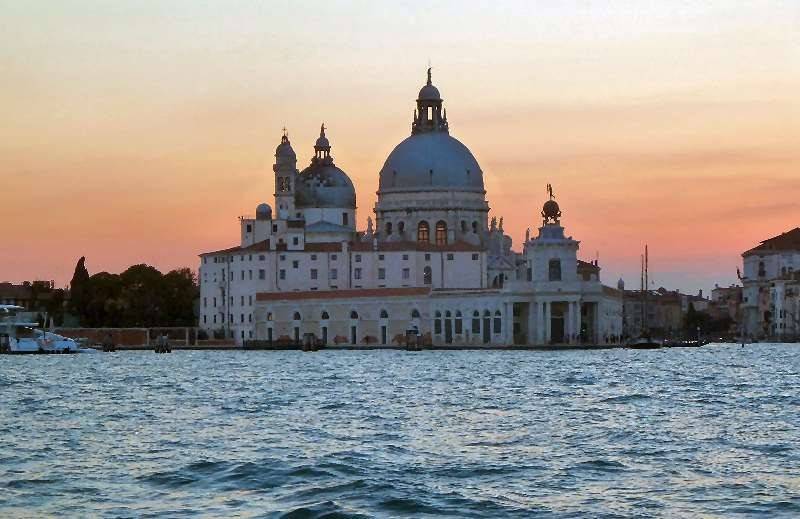 Bar strada nuova, santi apostoli - san canciano, venezia