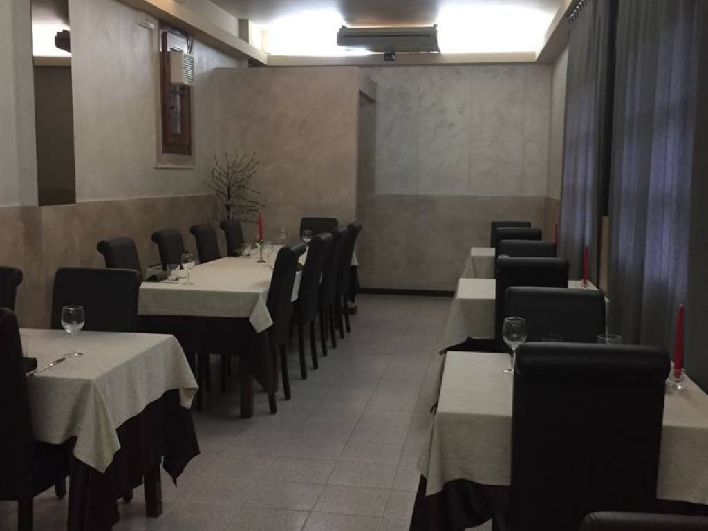 Ristorante via vittorio veneto, via veneto - borgo trento, brescia