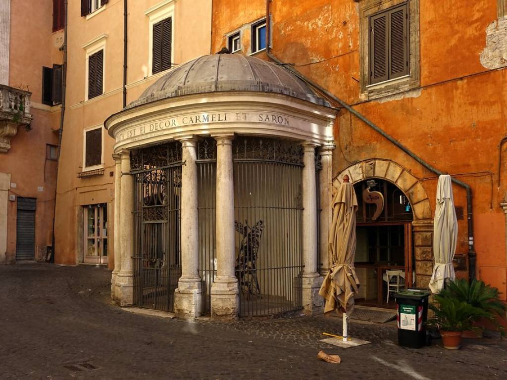 Magazzino - deposito piazza costaguti, ghetto - portico d'ottavia, roma