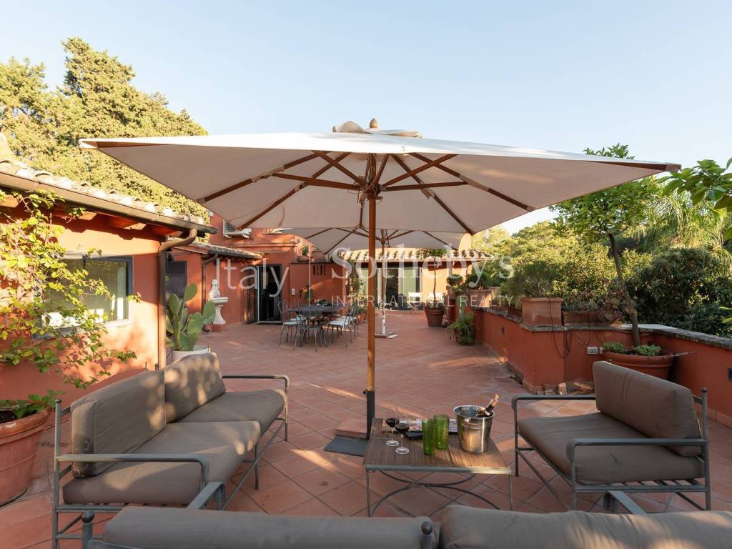 2nd fl terrace