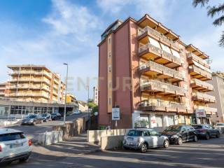 Deposito via Carnazza (1).jpg