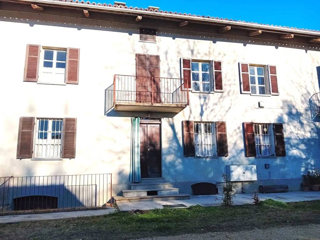 Villa unifamiliare via asti - nizza, 36, centro, costigliole d'asti