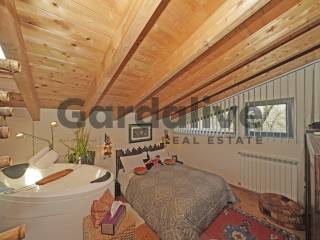 40m2127 wmk 0
