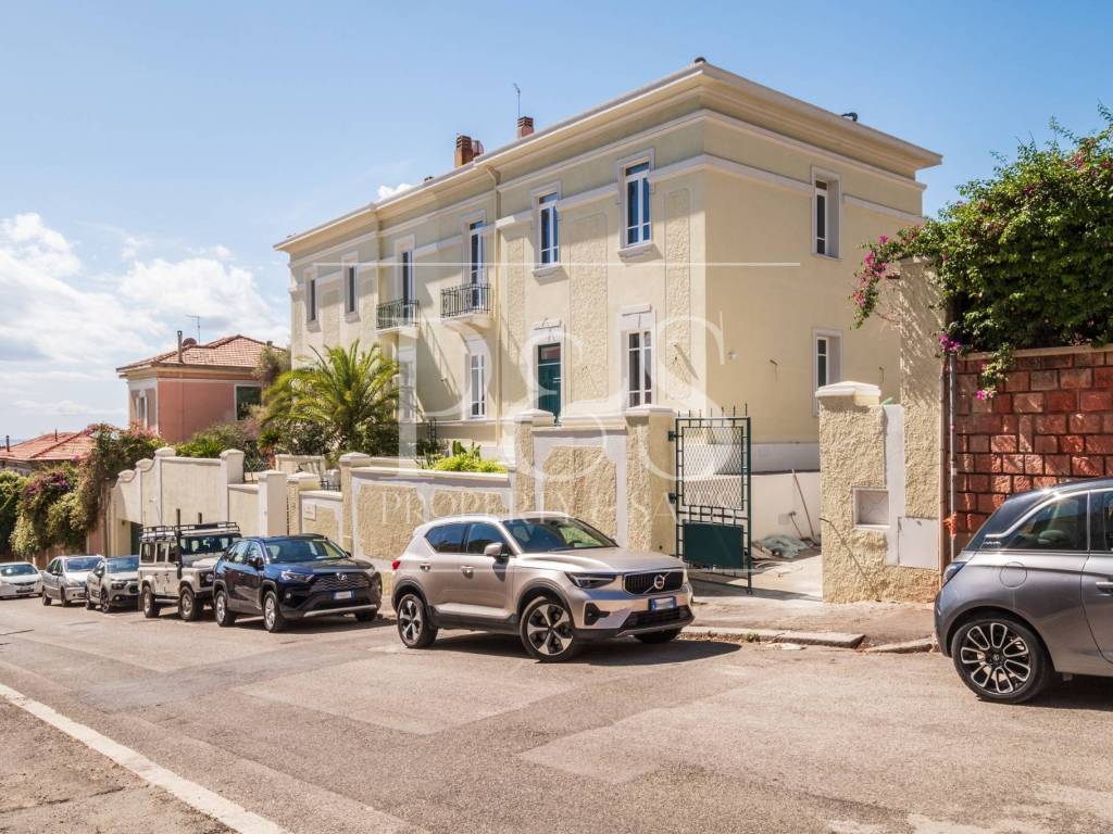 Villa bifamiliare, nuova, 228 m², tuvixeddu, cagliari