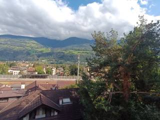 Ampio bilocale con balcone e contratto di locazione in essere - Foto 10