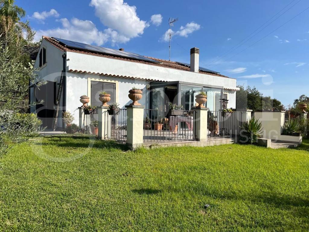 Villa unifamiliare via dietro serra, viagrande