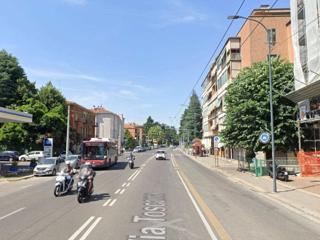 Stanza singola via toscana, bologna