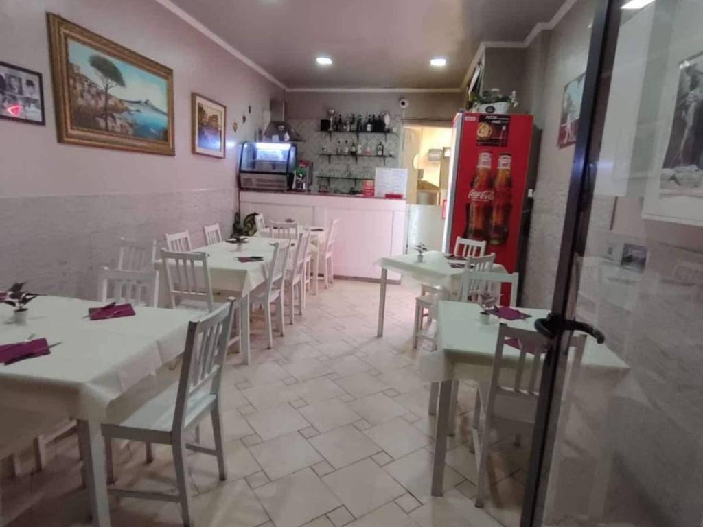 Attività commerciale via monte grappa 10, centro, varazze