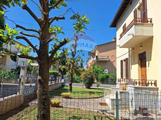 giardino parte frontale