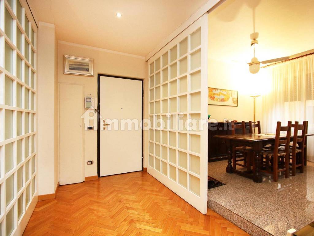 Via Dei Praga Emilio E Marco Vendita Appartamento Milano. Trilocale in via Emilio e Marco Praga