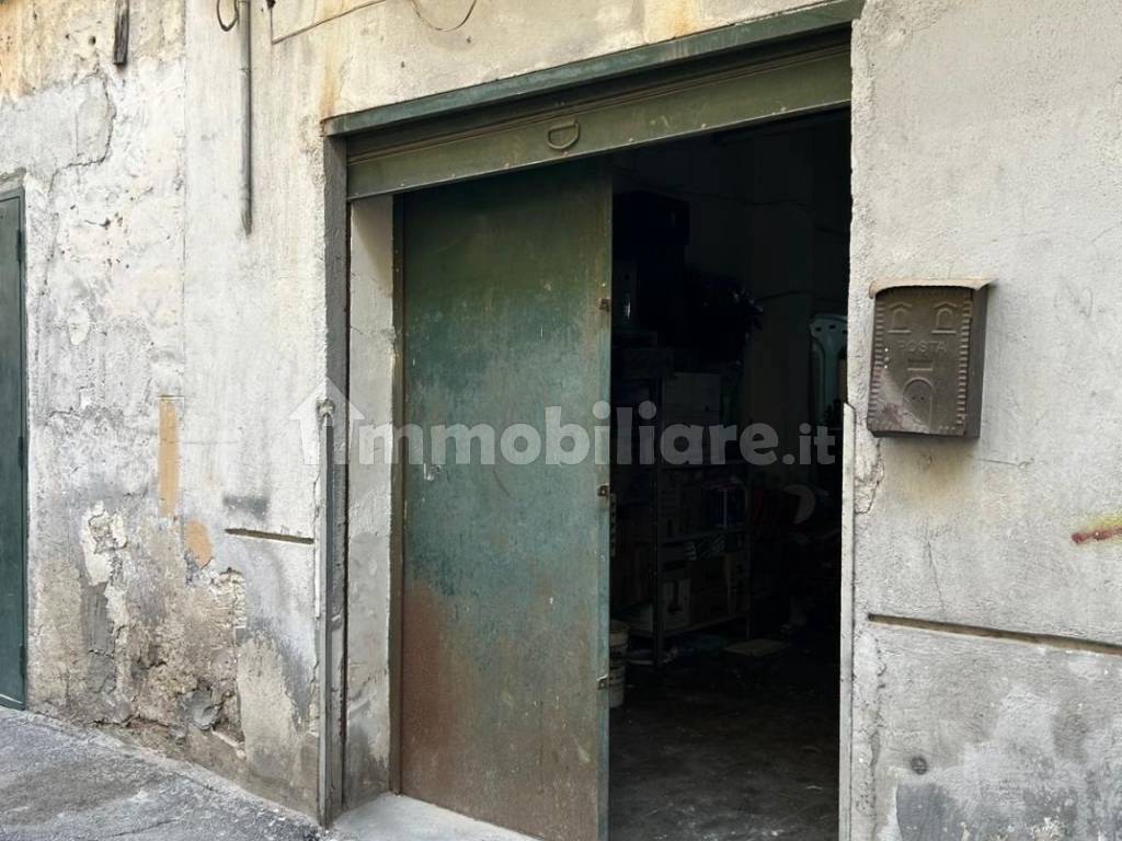 Magazzino Deposito Cortile Carratello Palermo Rif 114985357 magazzino-deposito-cortile-carratello-palermo-rif-114985357