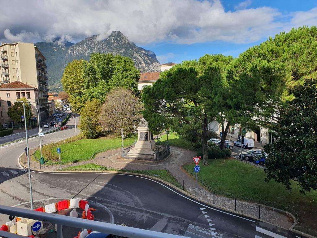 Ufficio - studio corso martiri della liberazione 3, centro, lecco