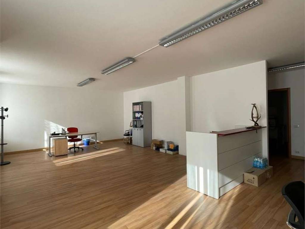 Ufficio - studio in affitto, centro, vigevano