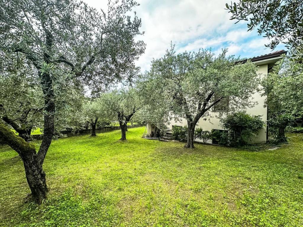 Villa unifamiliare, buono stato, 120 m², salò