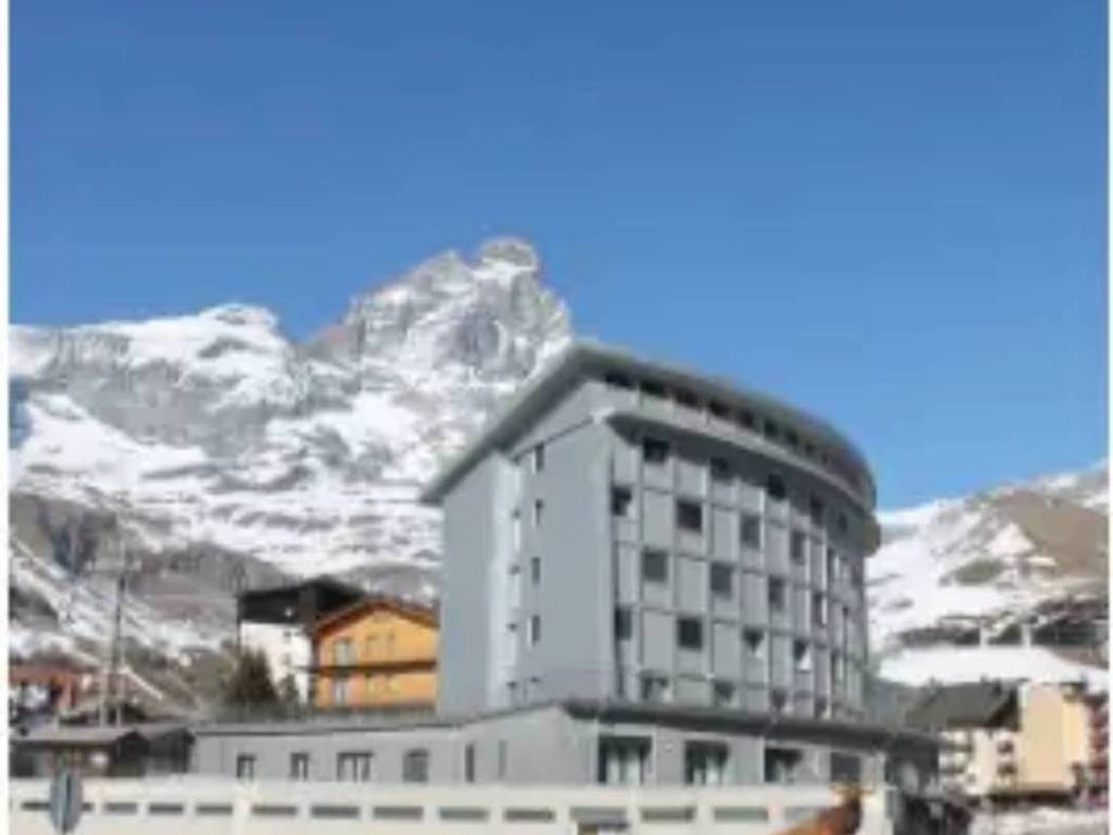 Bilocale via meynet, breuil-cervinia, valtournenche