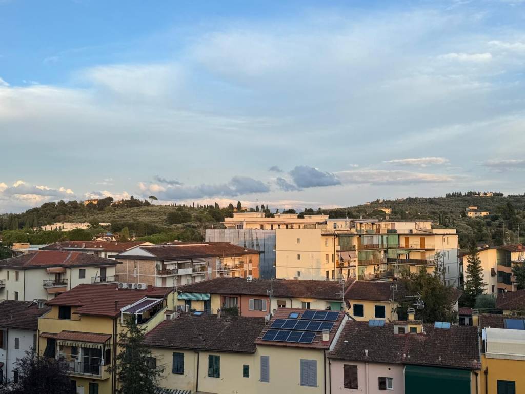 Bilocale via delle cascine, vingone, scandicci