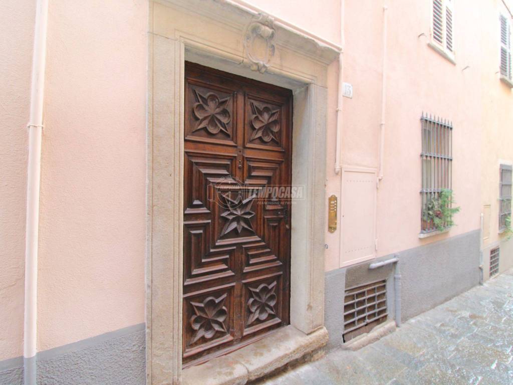 Trilocale via delle scuole 13, piazza, mondovì