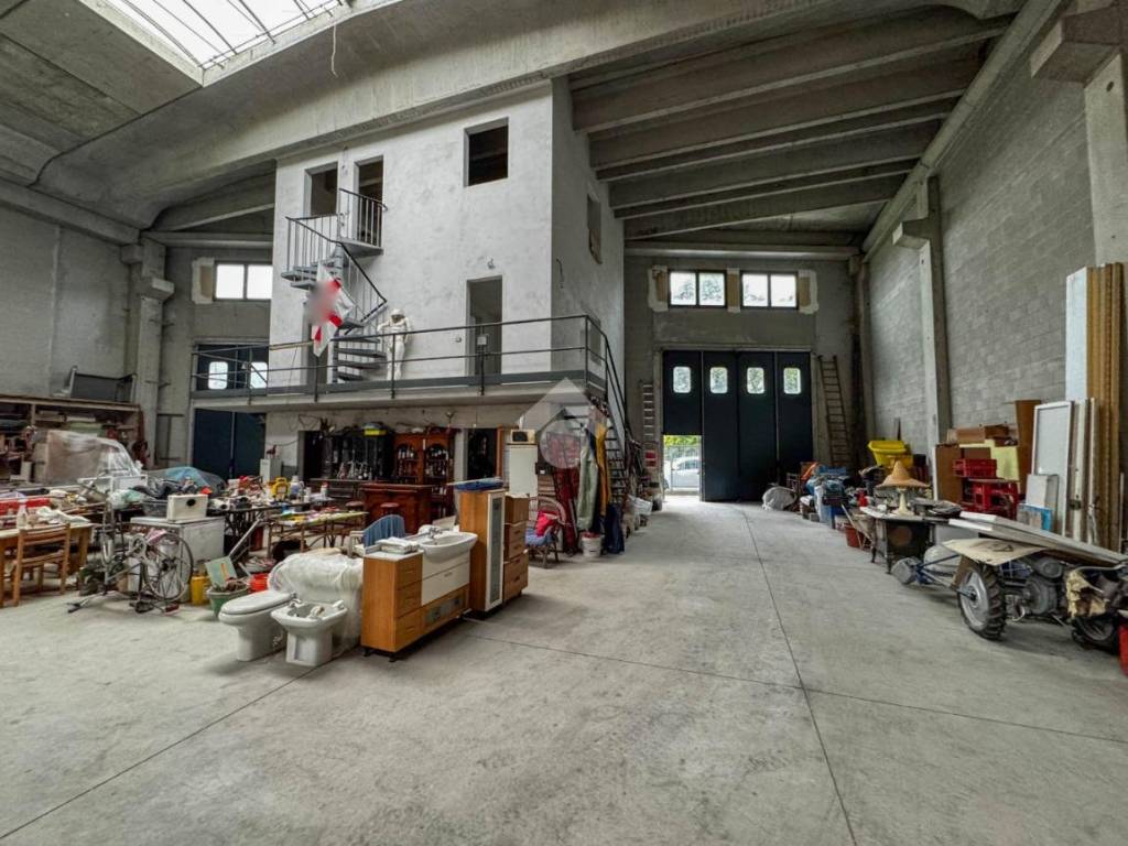 Interno non residenziale