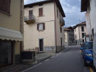 Zona