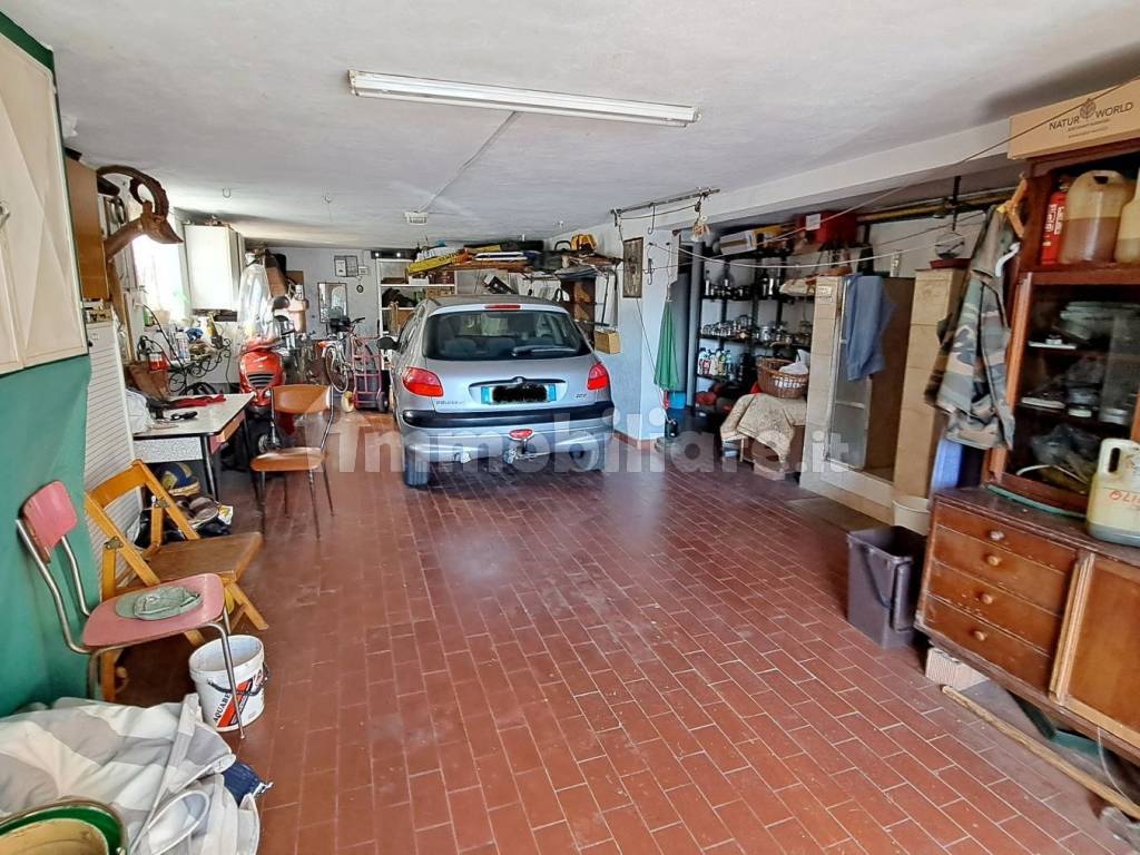 garage