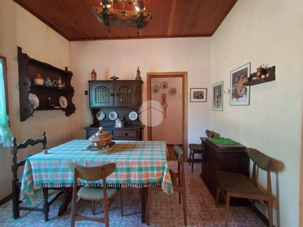 La sala da pranzo P1