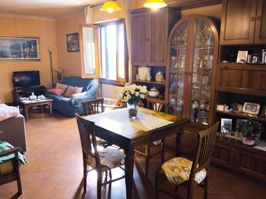 Villa unifamiliare, buono stato, 221 m², sant'agostino, pistoia