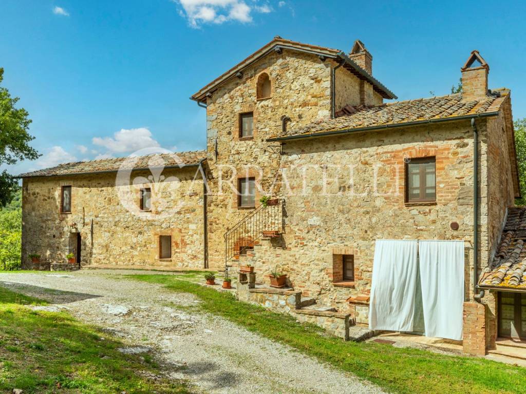 Casale in pietra a Castiglione d Orcia Toscana