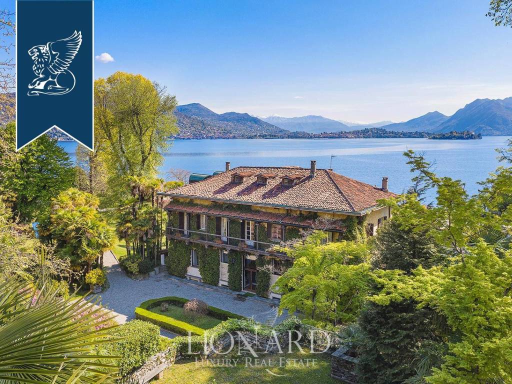 Villa unifamiliare, da ristrutturare, 1300 m², centro, baveno