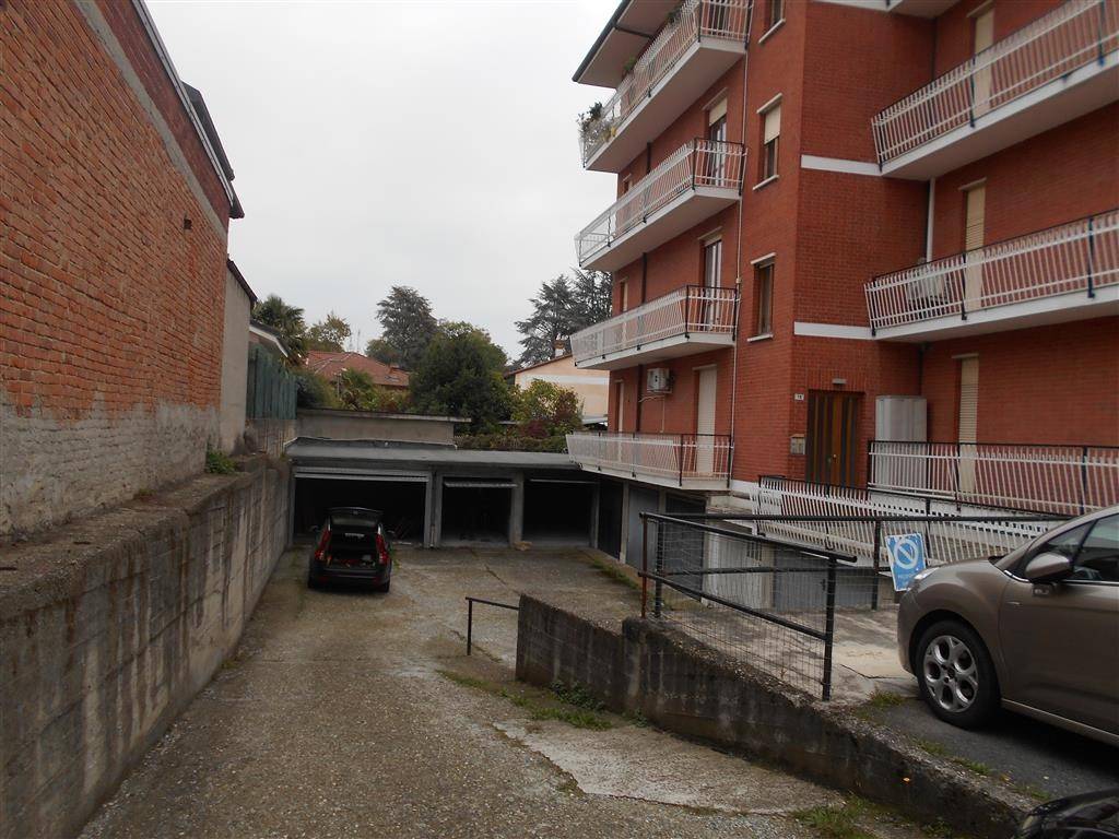 Garage - box via montello, centro, rivarolo canavese