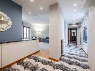 Penthouse viale Francesco Crispi, Moscova, Milan