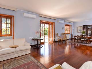 salone