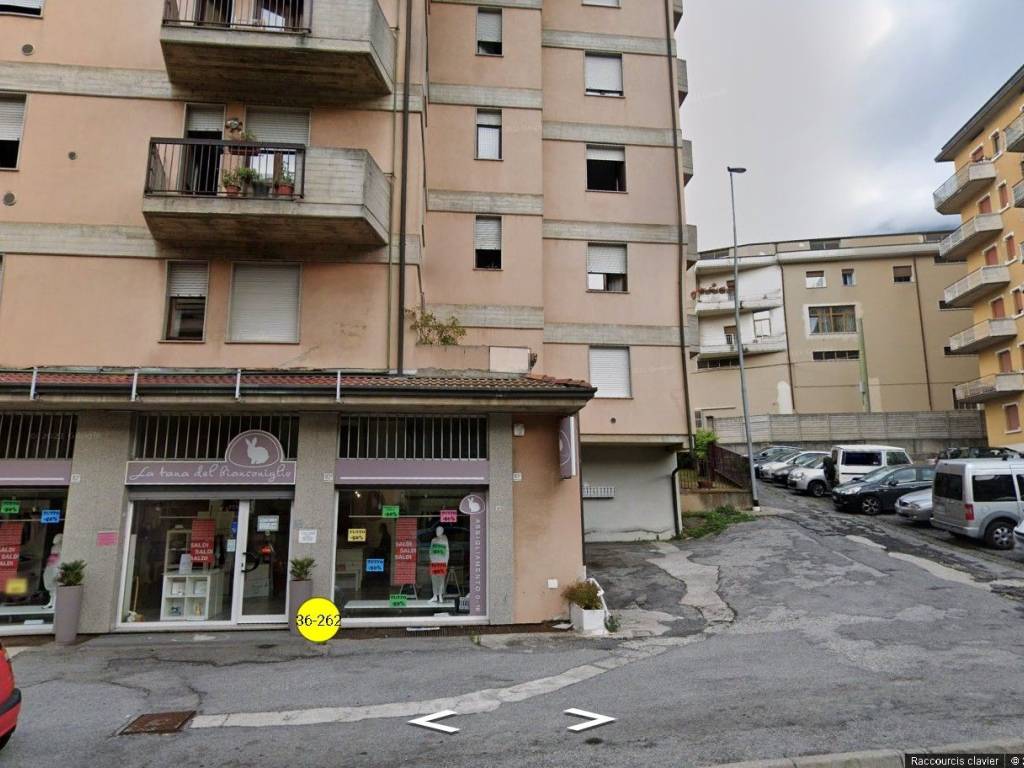 Magazzino o deposito all'asta via massimo d'azeglio 83, lumezzane