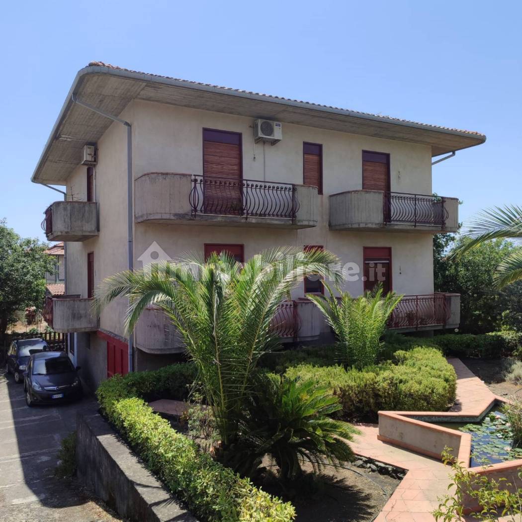 Villa in vendita a Mascalucia