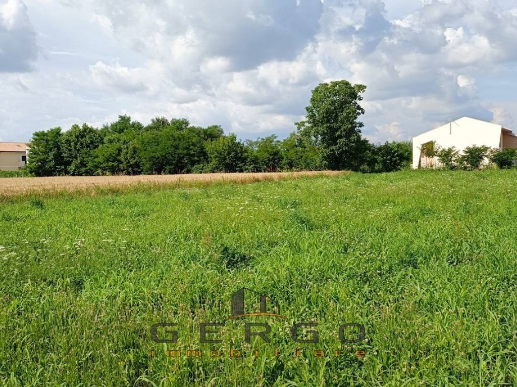 Terreno edificabile via toti, castagnole, paese