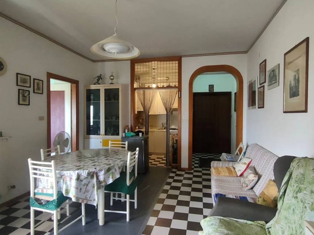 Appartamento lungomare italia, villa rosa, martinsicuro