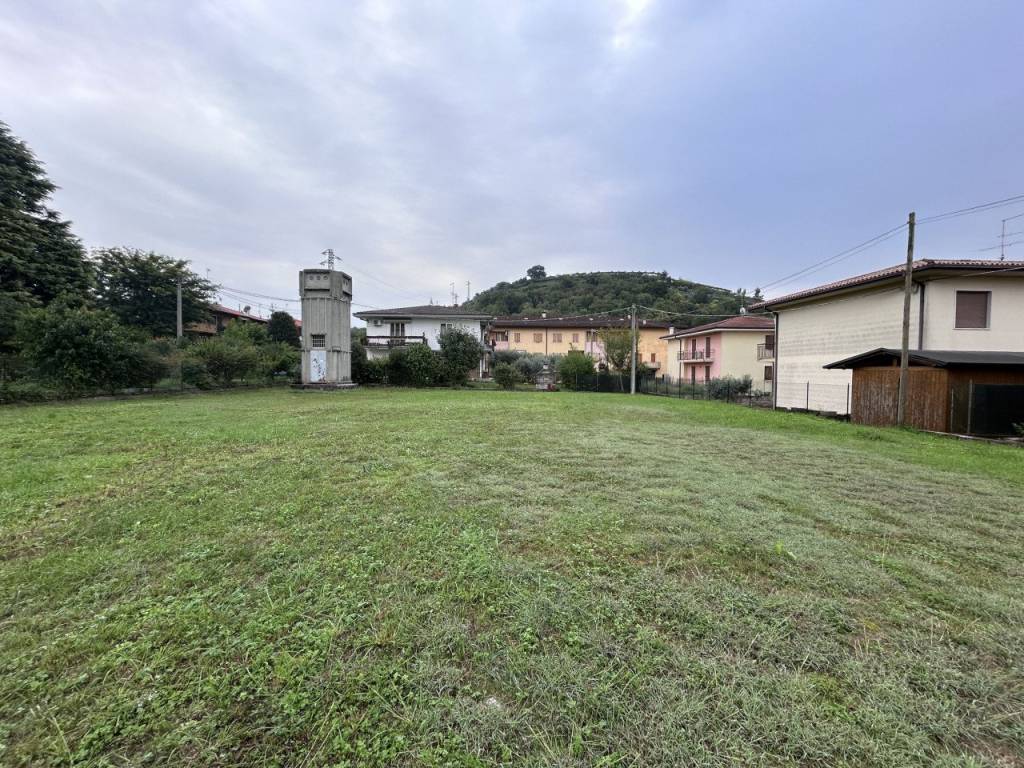 06 terreno