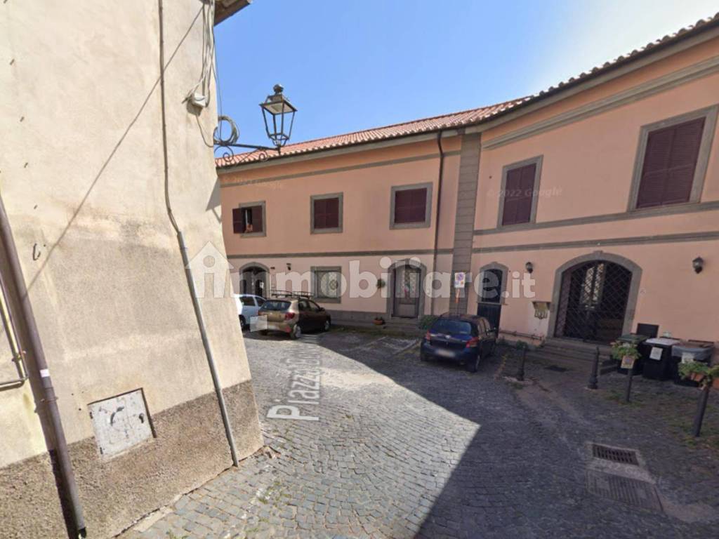Asta per appartamento, piazza Belvedere, Centro Storico Genzano di Roma